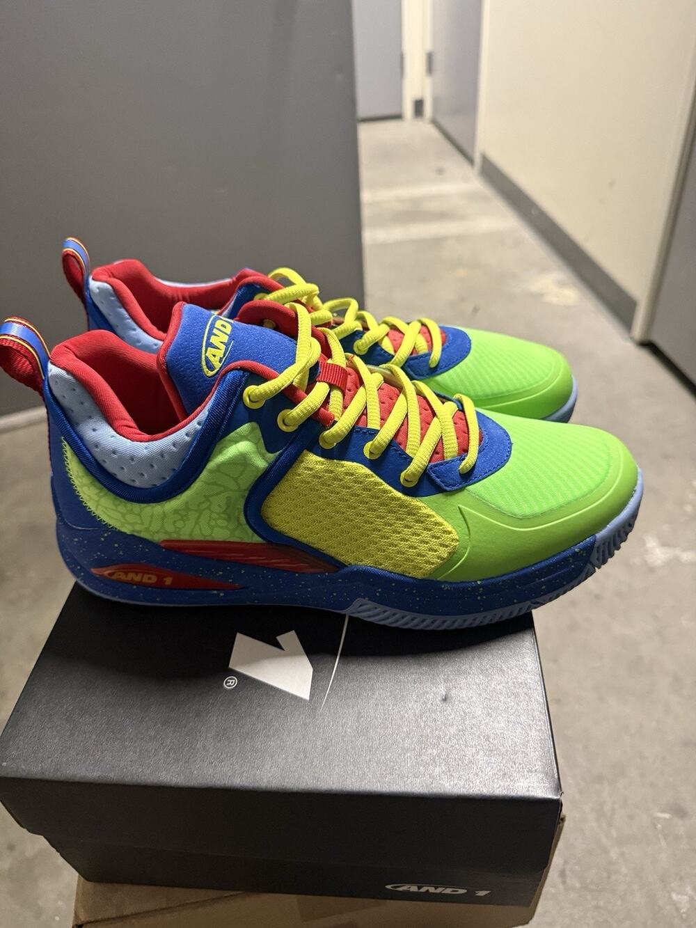 AND1 Delta TPR Basketball Shoes Kids 9 Green/Blue/Red/Yellow AD90202MKMR